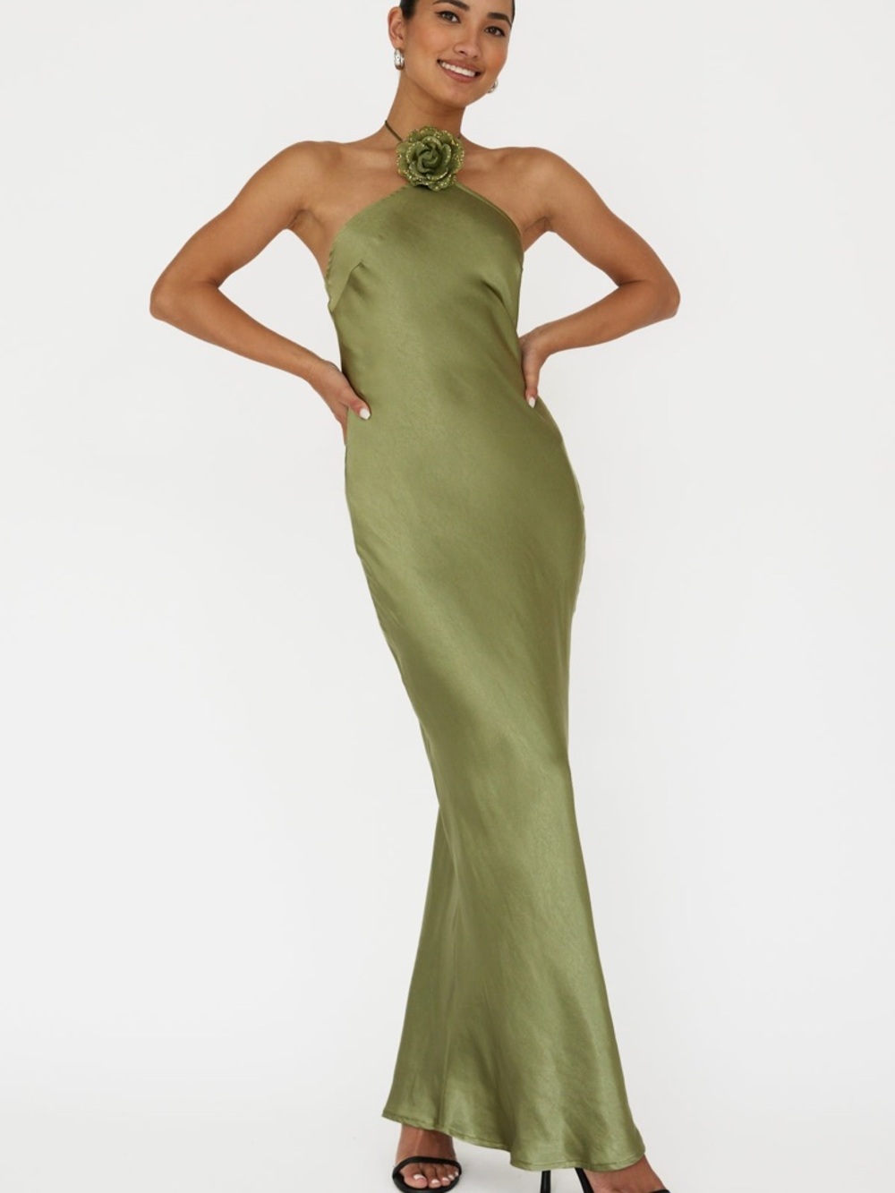 Selfie Leslie- High Roller Flower Decoration Halter Dress Olive